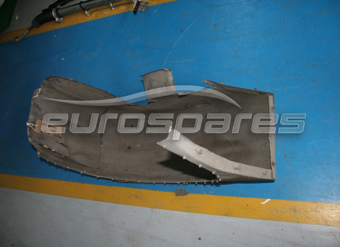 USED FERRARI LH REAR WHEEL ARCH TOP SECTION. PART NUMBER 61482700 (1) used ferrari lh rear wheel arch top section. part number 61482700 (1)