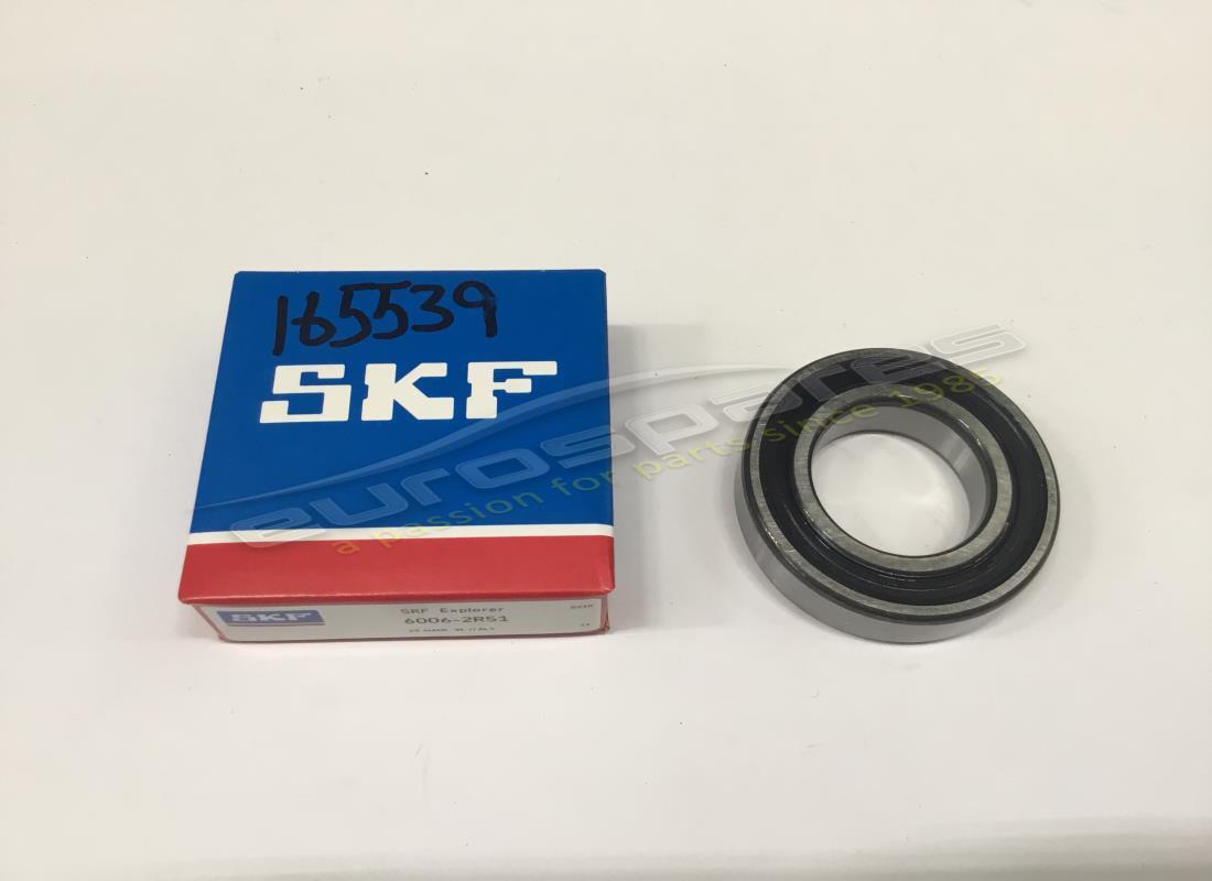 NEW FERRARI BEARING. PART NUMBER 165539 (1) new ferrari bearing. part number 165539 (1)