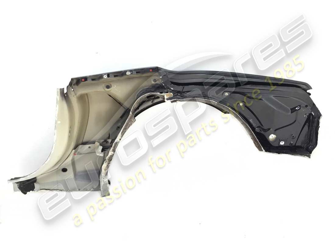 USED FERRARI RH LATERAL PANEL. PART NUMBER 85350911 (2) used ferrari rh lateral panel. part number 85350911 (2)