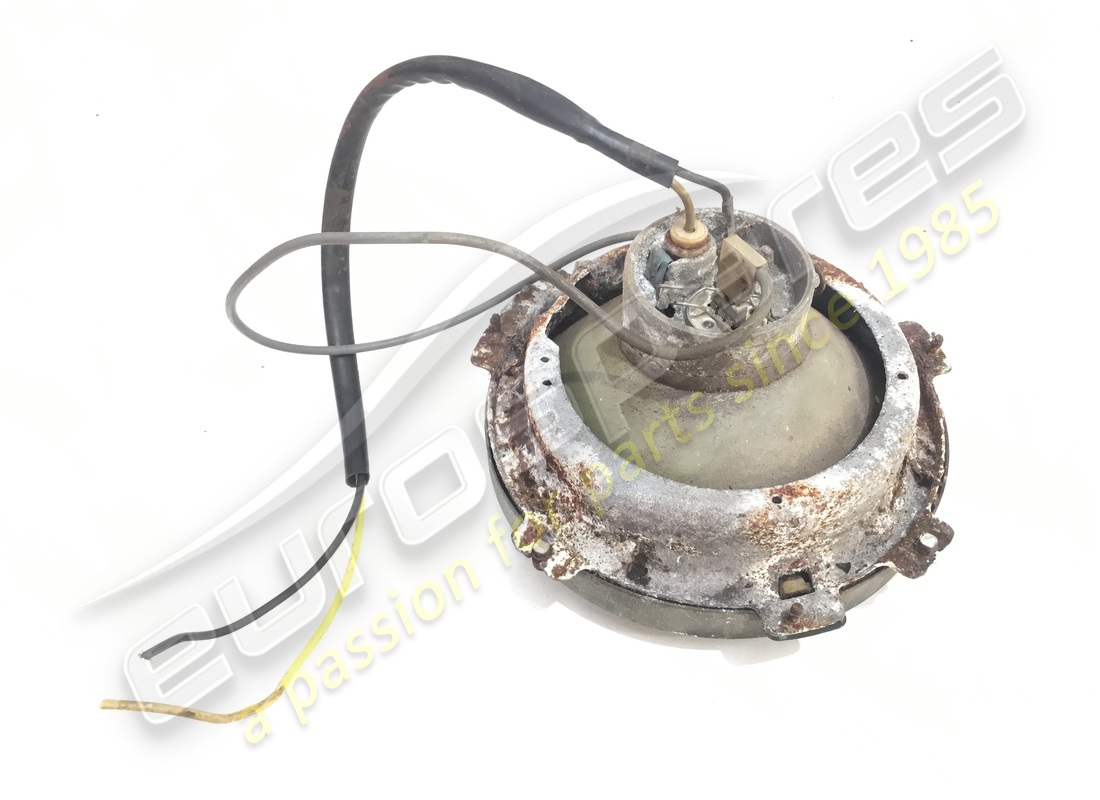 used eurospares headlight. part number eap1226055 (2)