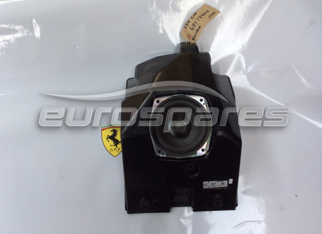 USED Ferrari BASSBOX BOSE WITH LOUD SPEAK . PART NUMBER 68178900 (1)