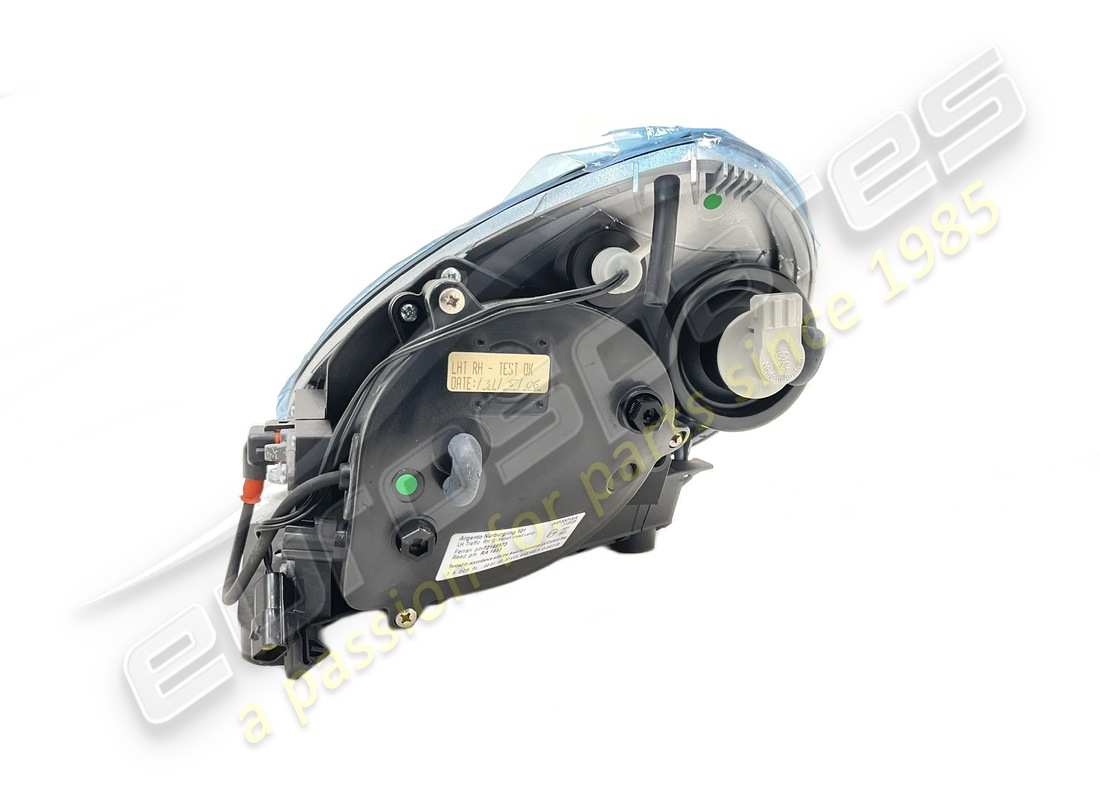 NEW FERRARI RH HEADLAMP ARGENTO NURBERGRING RHD PART NUMBER 72149573 (4) new ferrari rh headlamp argento nurbergring rhd part number 72149573 (4)