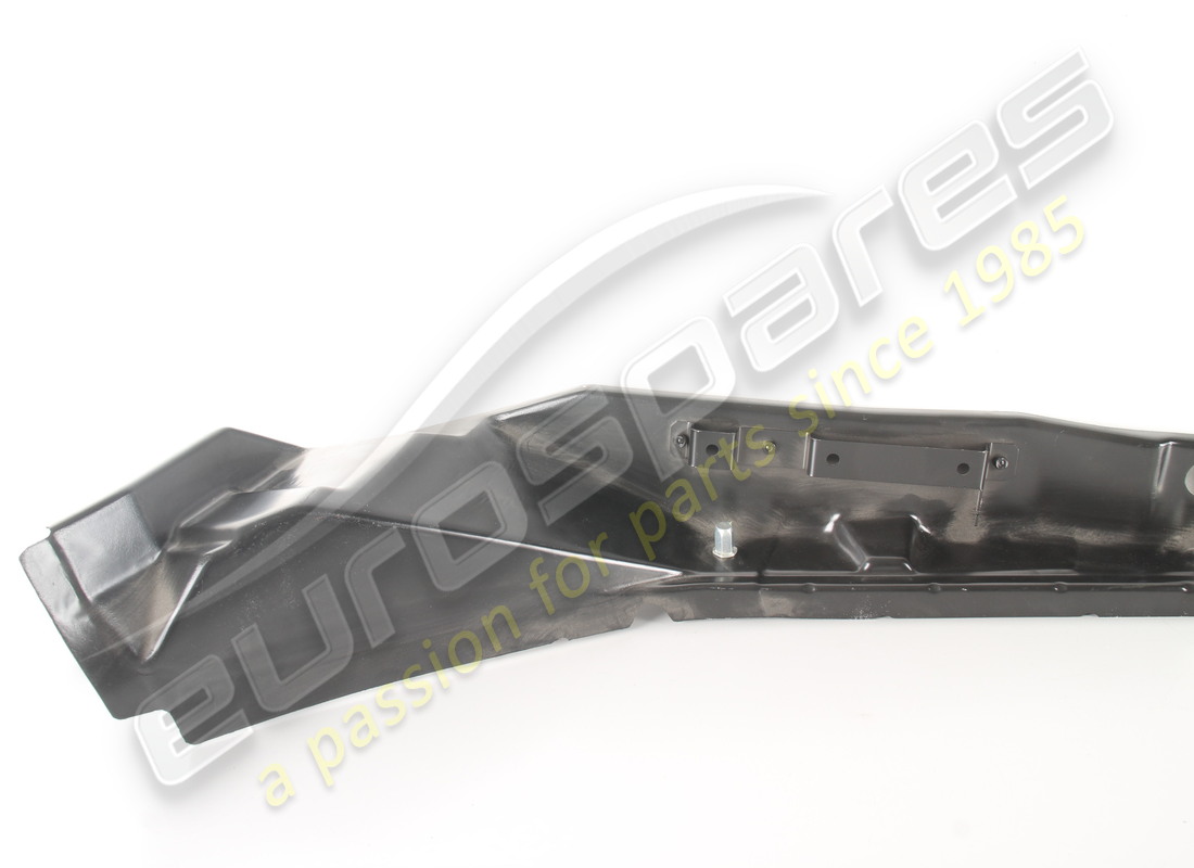 new ferrari lh fender support wall. part number 68031911 (2)