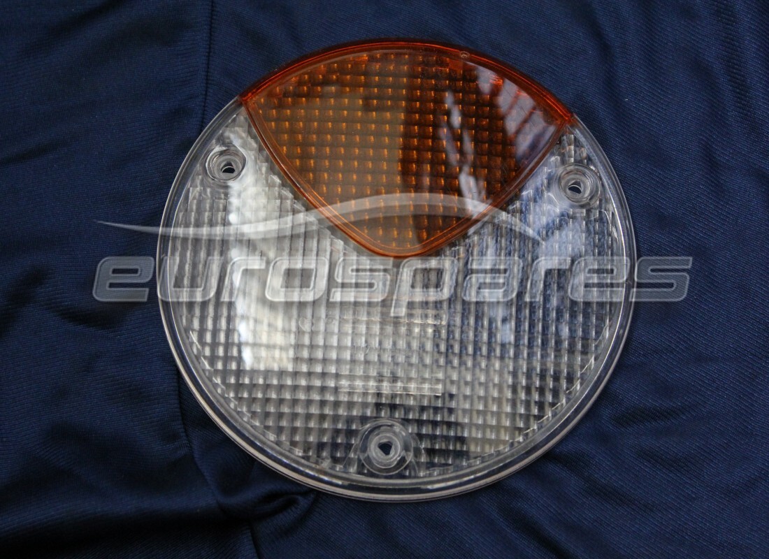 new lamborghini rear light lens. part number 0063004644a (1)