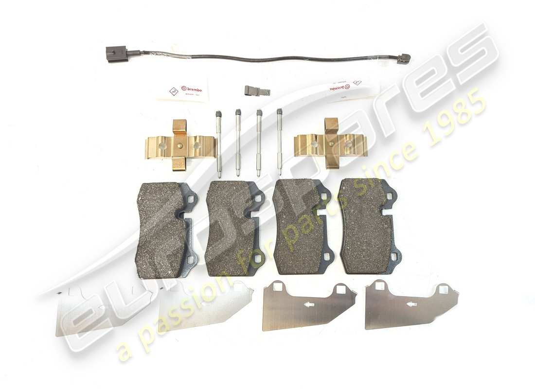 new maserati rear brake pads set. part number 673012040 (1)