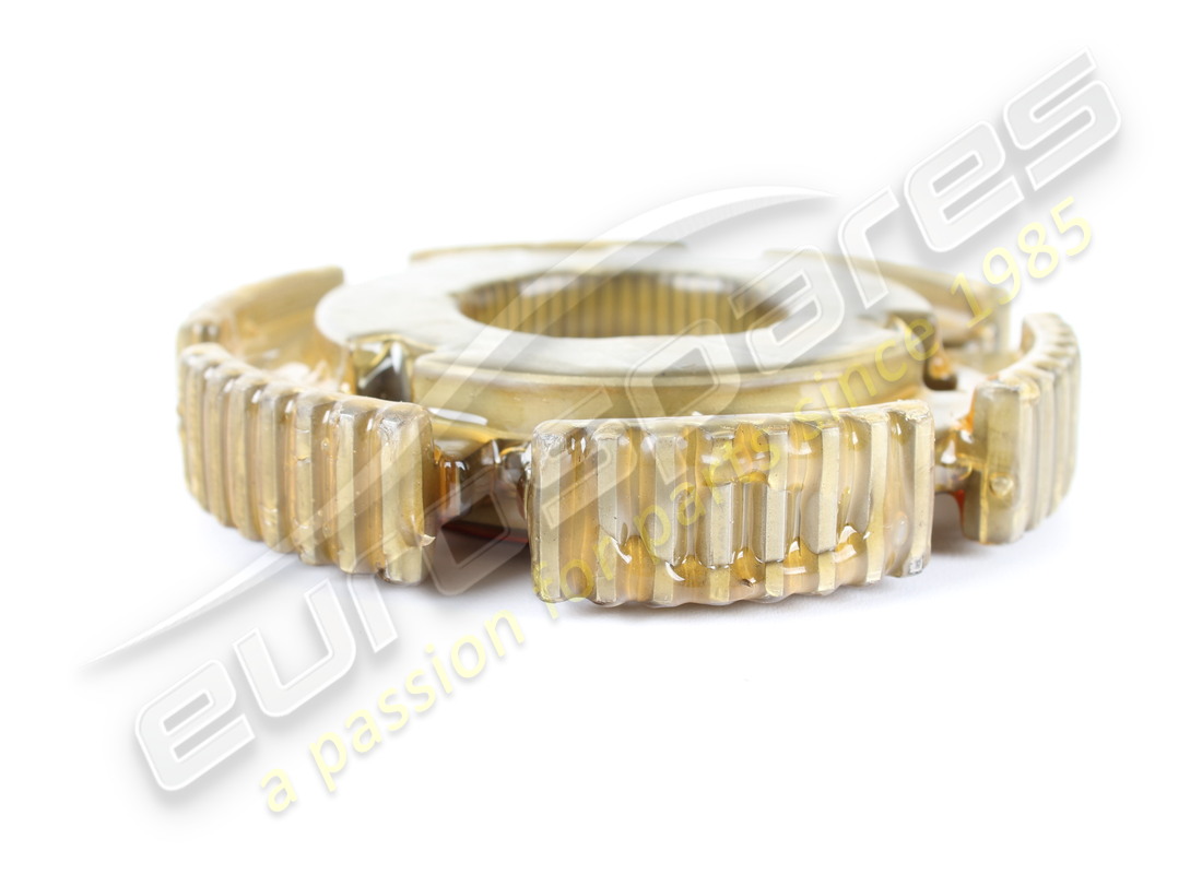 NEW FERRARI SYNCHRO BODY. PART NUMBER 157151 (2) new ferrari synchro body. part number 157151 (2)