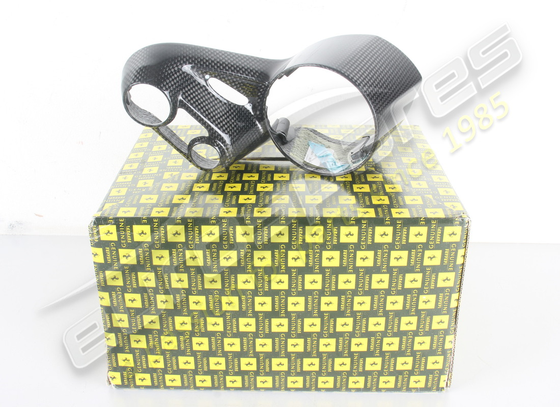 new ferrari complete lh driver side satell. part number 891898 (1)