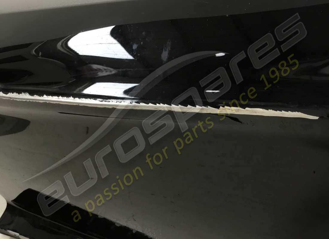 used lamborghini rh door. part number 470831052e (3)