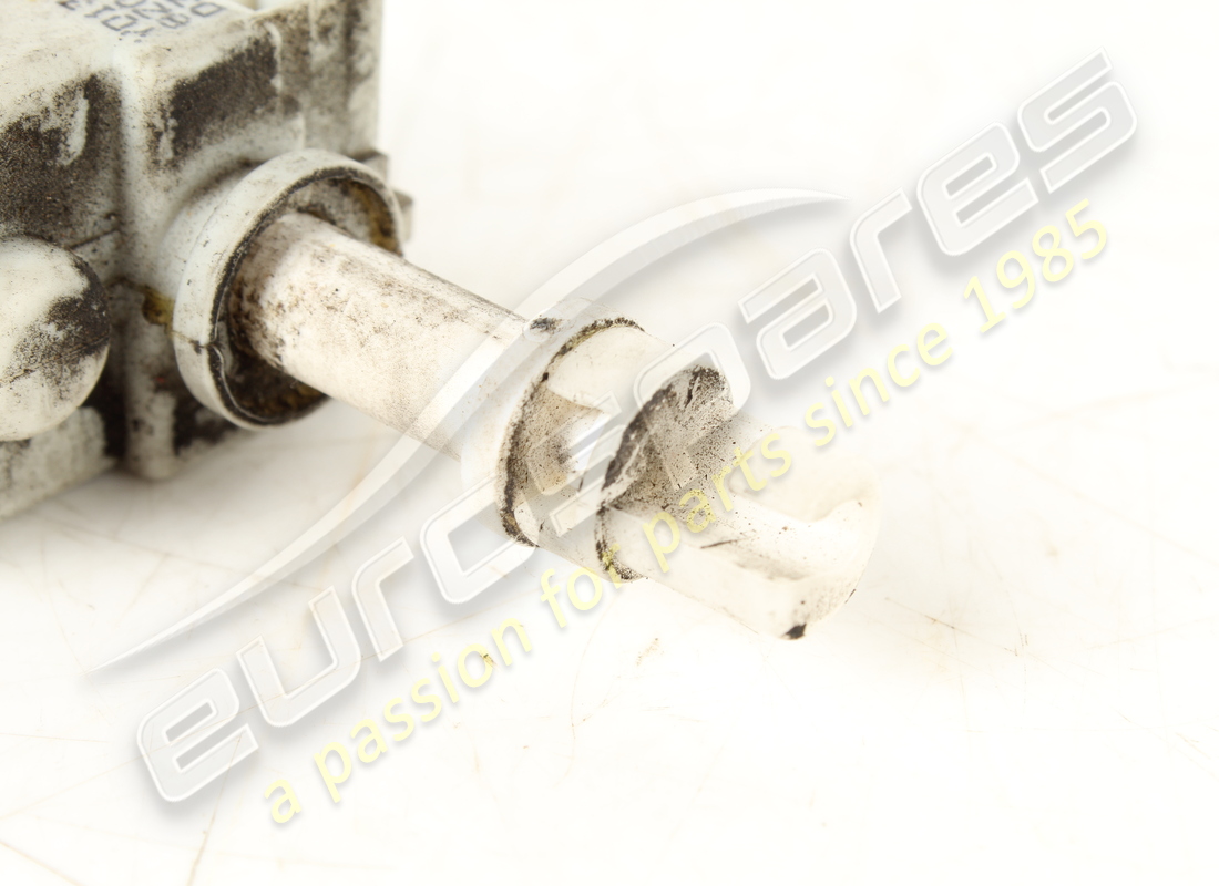 used lamborghini locking motor. part number 408959776 (5)