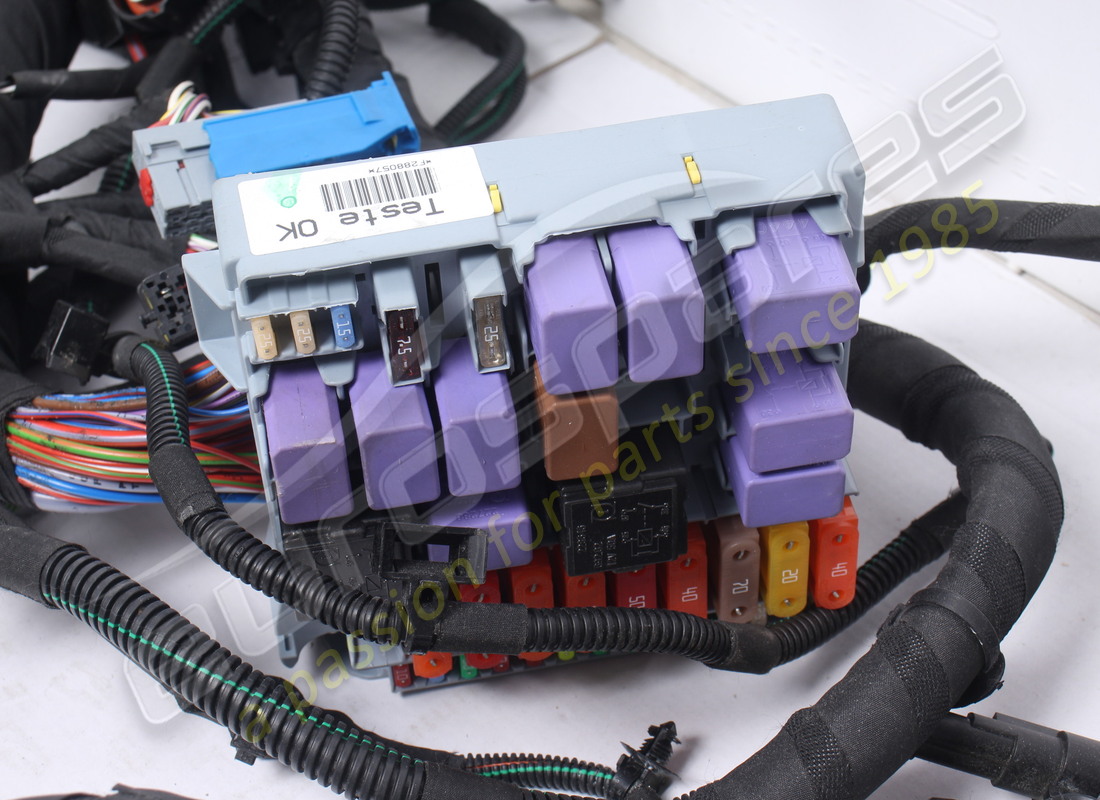 new ferrari front cable. part number 288057 (2)