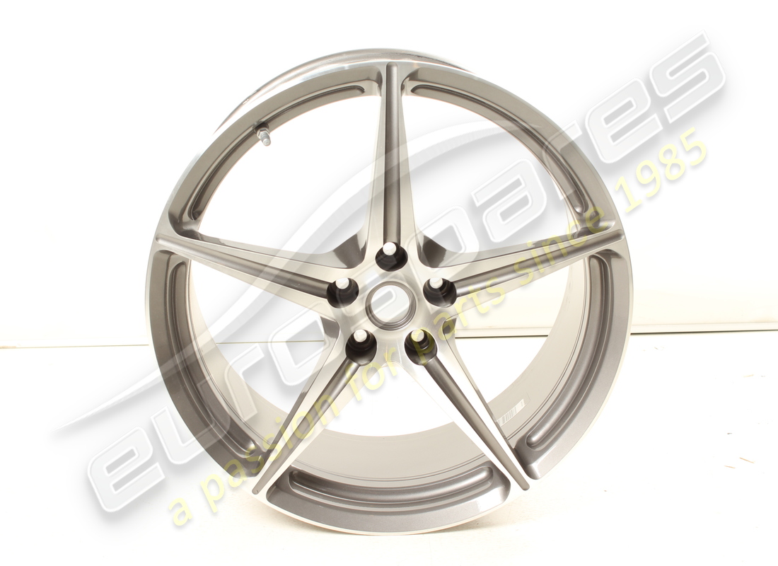 reconditioned ferrari rear wheel (forged diamond cut) 20 inch. part number 255226 (2)