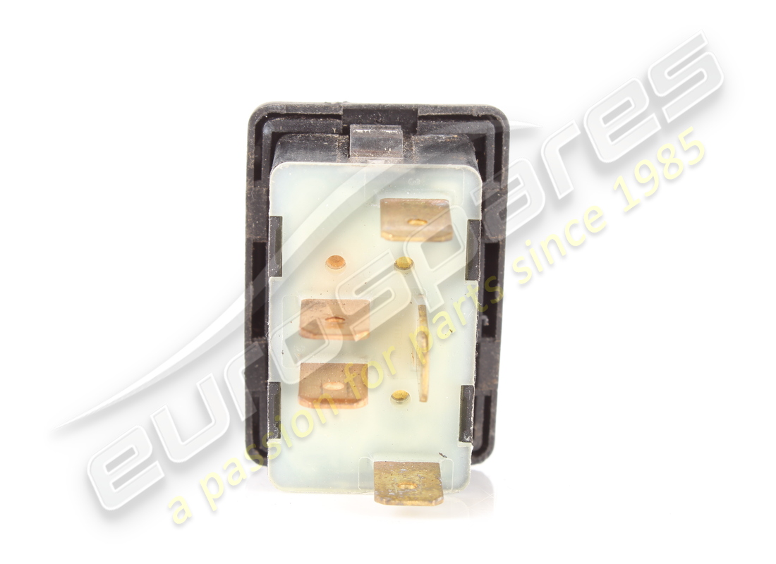 used ferrari push-button for asr. part number 180711 (3)