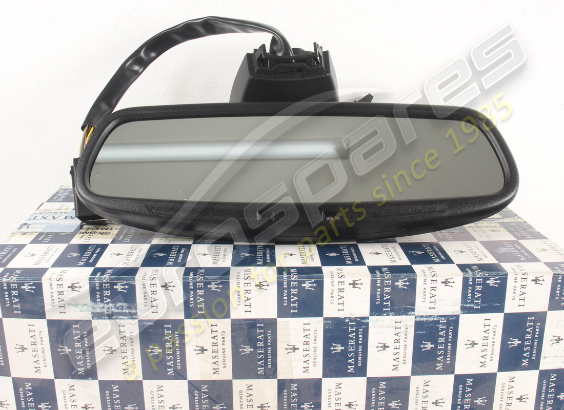 new maserati complete inner rear view mirror. part number 69983400 (5)