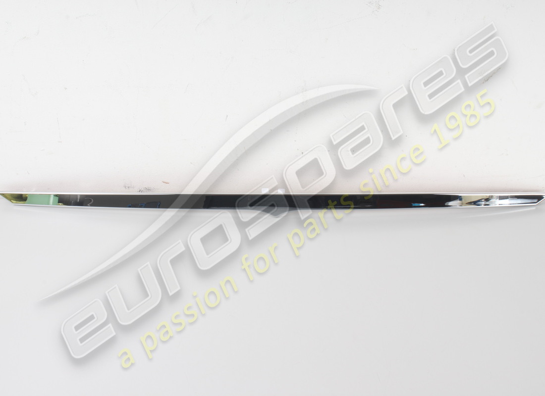 new maserati rear hood bonnet moulding. part number 83446000 (1)