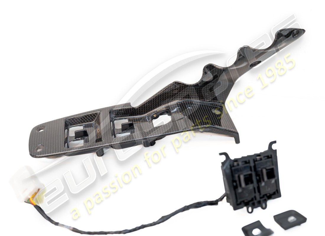 NEW FERRARI SPIDER CARBON FIBER BRIDGE KIT, LAFERRARI STYLE. PART NUMBER 70003813 (6) new ferrari spider carbon fiber bridge kit, laferrari style. part number 70003813 (6)
