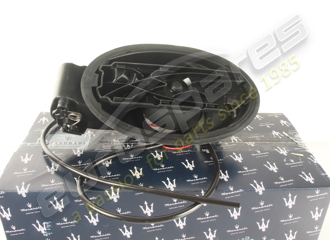 new maserati fuel filler neck base. part number 670034274 (5)