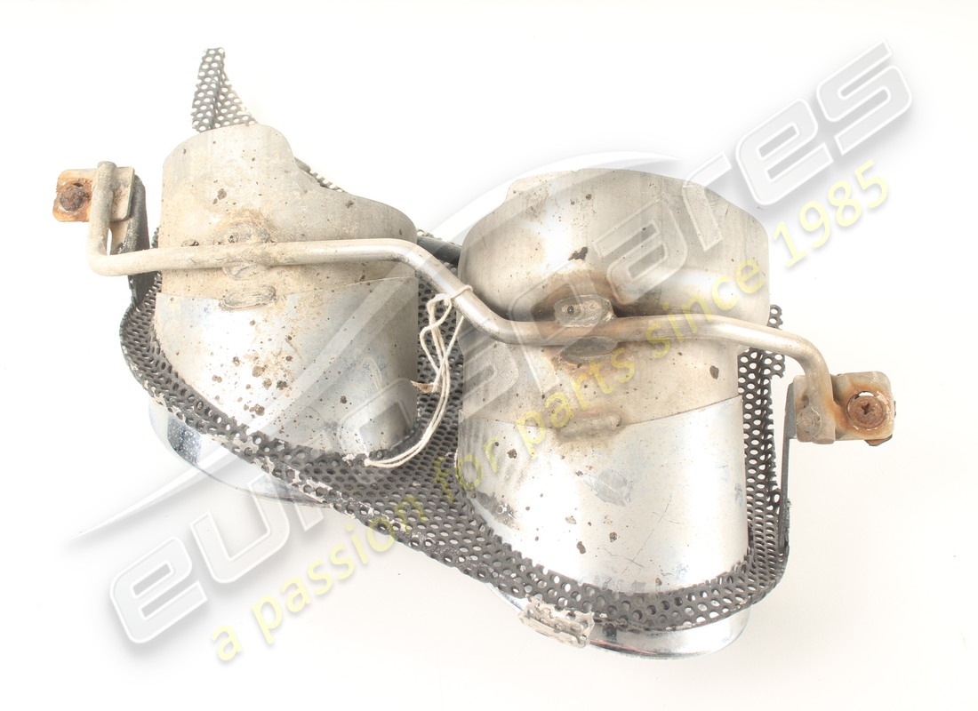 used maserati lh exhaust cover. part number 670104469 (3)