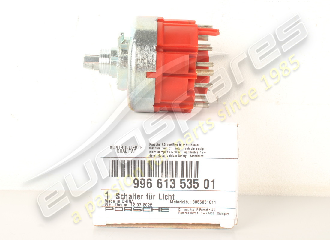 NEW PORSCHE HEADLIGHT SWITCH. PART NUMBER 99661353501 (4) new porsche headlight switch. part number 99661353501 (4)