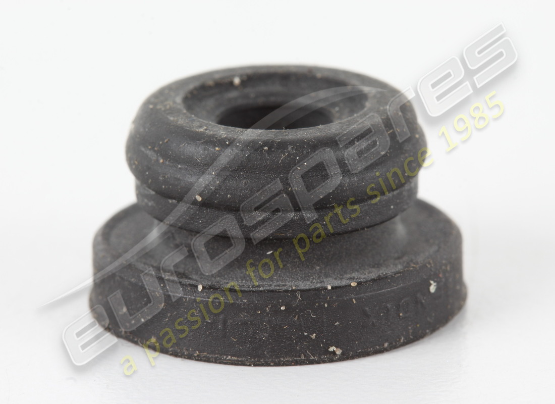 NEW MASERATI BRAKE MASTER CYLINDER RUB.WASHER 337. PART NUMBER 377400301 (2) new maserati brake master cylinder rub.washer 337. part number 377400301 (2)