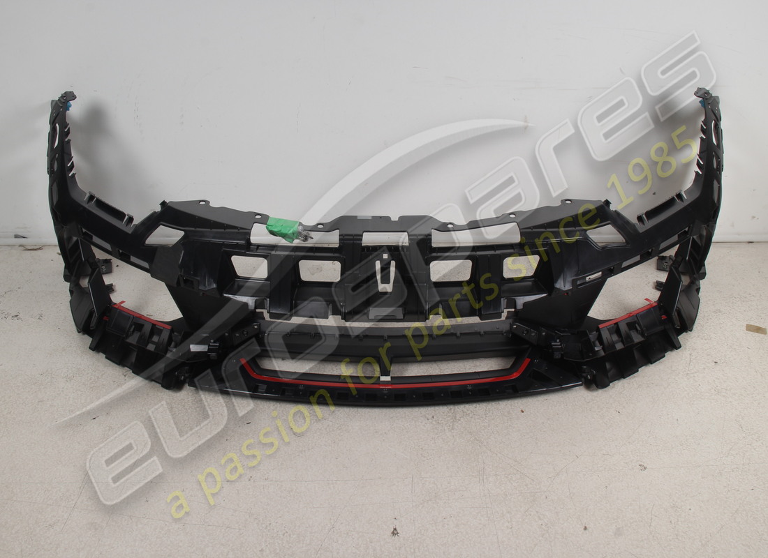 NEW LAMBORGHINI BUMPER. PART NUMBER 4T0807103L (7) new lamborghini bumper. part number 4t0807103l (7)