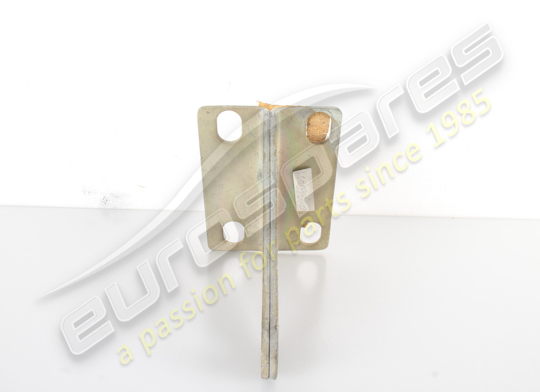 NEW FERRARI LH BRACKET. PART NUMBER 64059800 (4) new ferrari lh bracket. part number 64059800 (4)