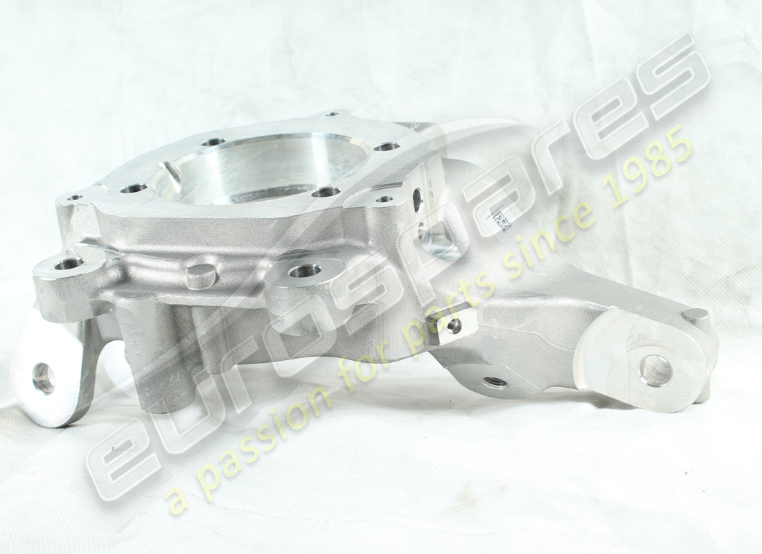 new maserati complete lh rear hub carrier. part number 670037239 (3)