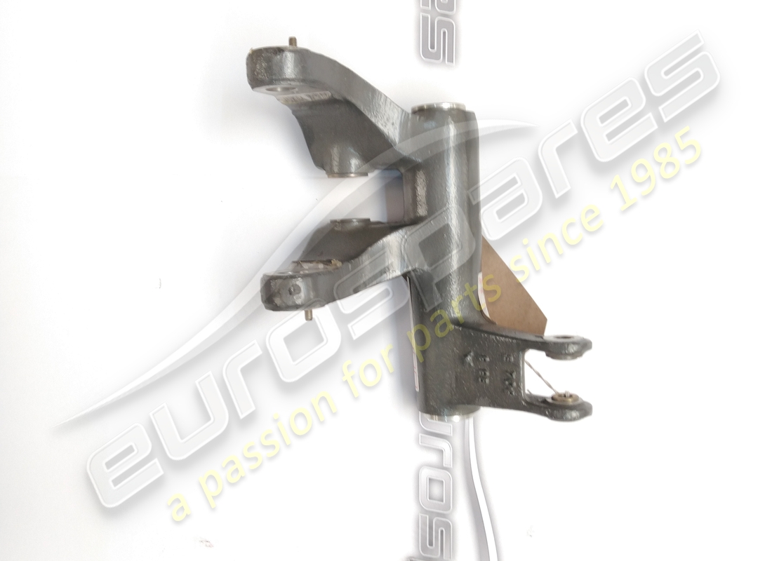 NEW FERRARI LH SHOCK ABSORBER CONTROL ARM. PART NUMBER 150081 (1) new ferrari lh shock absorber control arm. part number 150081 (1)