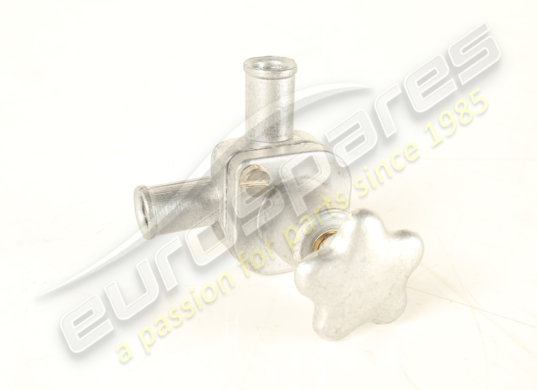 NEW LAMBORGHINI HEATER VALVE. PART NUMBER 006103239 (1) new lamborghini heater valve. part number 006103239 (1)