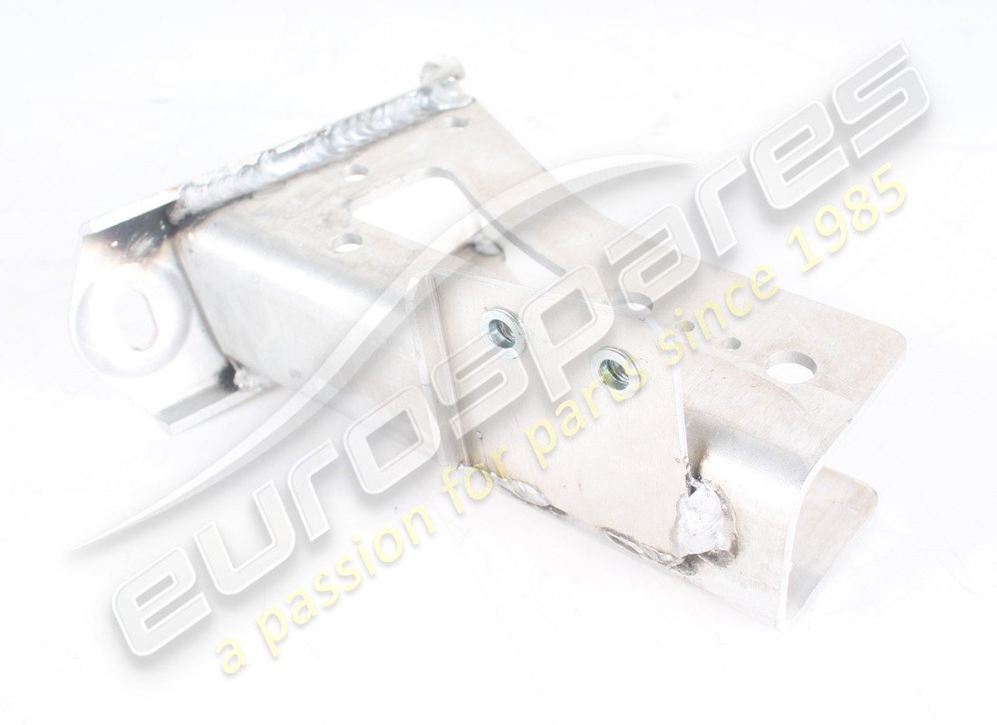 USED Ferrari BRACKET FASTENING CROSSMEMBE . PART NUMBER 82915700 (1)
