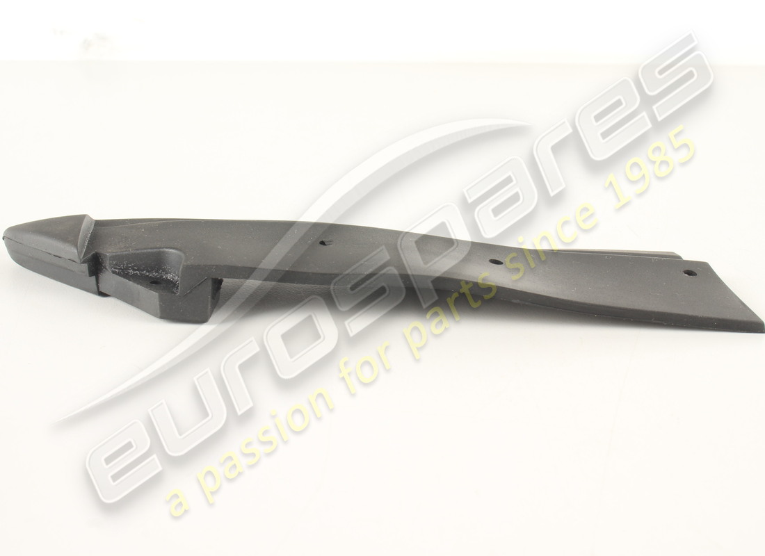 new ferrari lh badge outer gasket. part number 64321700 (3)