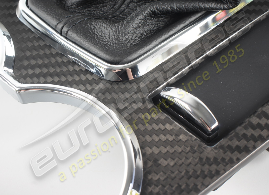 NEW MASERATI COMPLETE CENTRAL PLATE. PART NUMBER 981604500 (8) new maserati complete central plate. part number 981604500 (8)