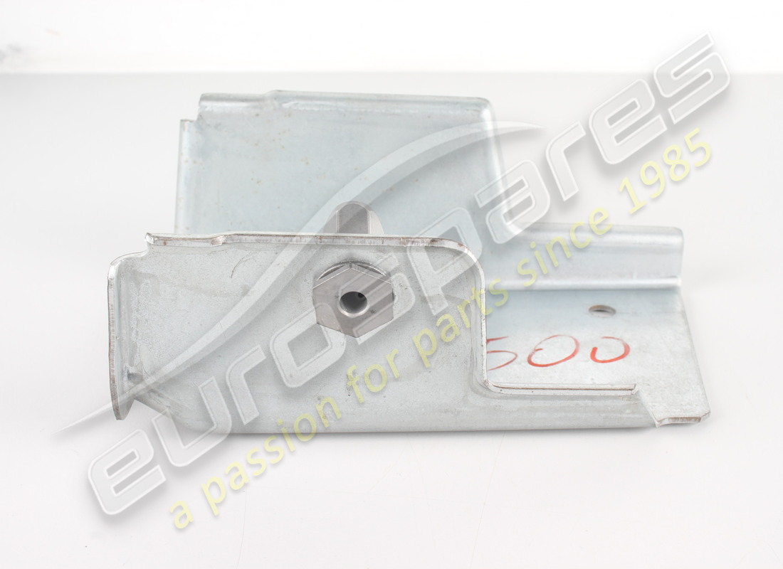 new maserati rh reinforcement. part number 80700500 (3)