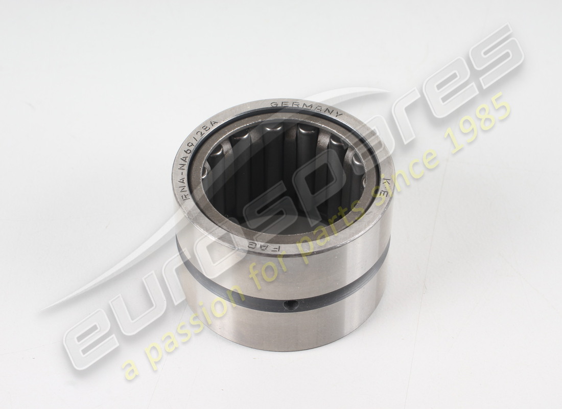 new ferrari clutch shaft roller bearing. part number 131050 (2)