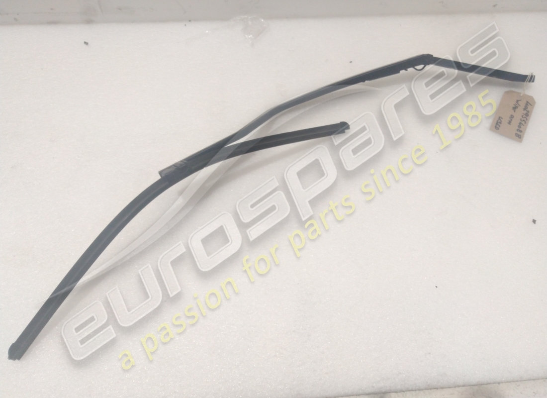 USED LAMBORGHINI WIPER ARM. PART NUMBER 402955408B (1) used lamborghini wiper arm. part number 402955408b (1)