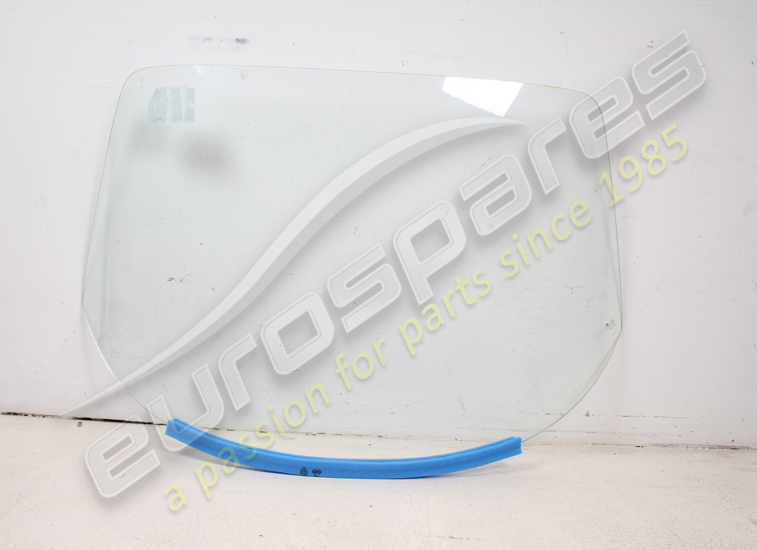 NEW (OTHER) EUROSPARES WINDSCREEN 246 GT & GTS 206 GT (GREEN TINTED). PART NUMBER 20030201 (1) new (other) eurospares windscreen 246 gt & gts 206 gt (green tinted). part number 20030201 (1)