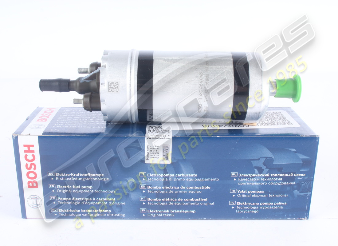NEW BOSCH FUEL PUMP . PART NUMBER 002024398 (1)
