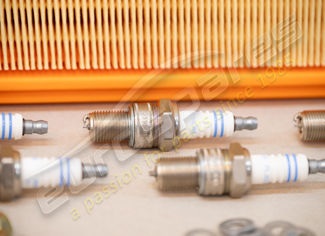 new porsche maintenance set - for 20,000 km intervals - comprising: - d >>- mj 1980. part number 91110098800 (3)