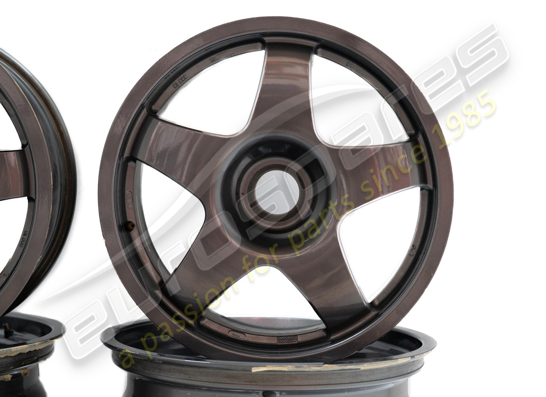 USED FERRARI SPEEDLINE LM WHEELS SET 18 INCH. PART NUMBER EAP748269 (4) used ferrari speedline lm wheels set 18 inch. part number eap748269 (4)