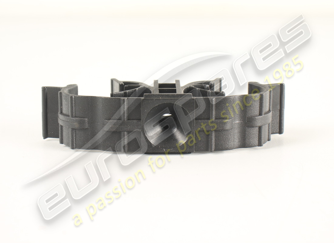 new maserati clip. part number 195052 (3)