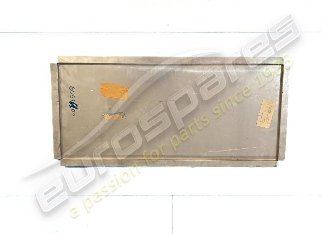 new ferrari panel. part number 60576100 (1)