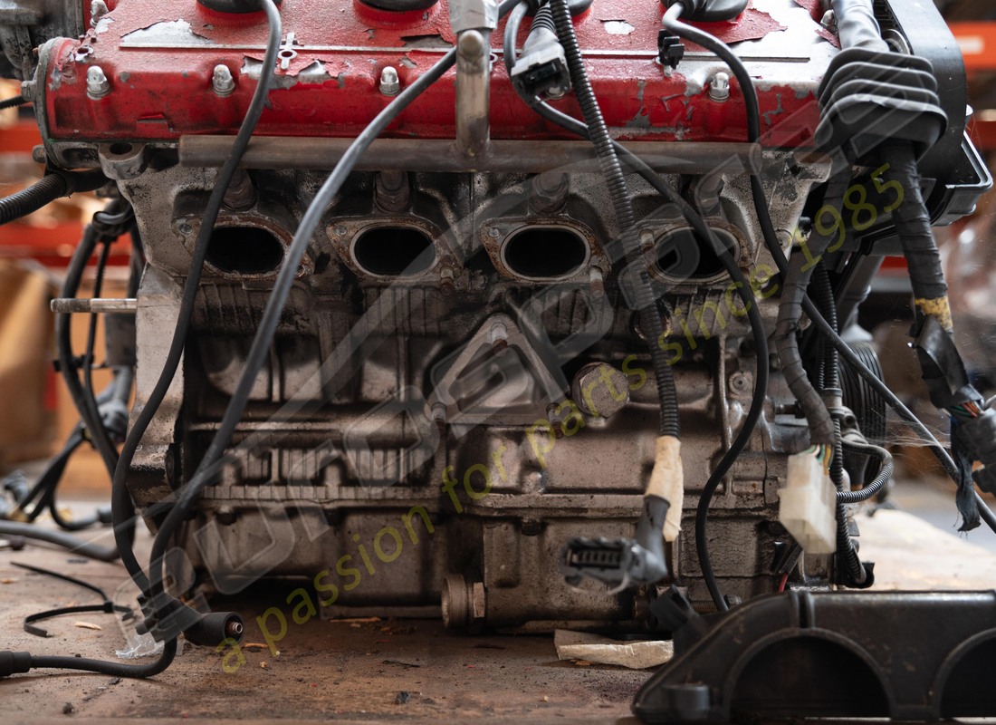 USED FERRARI 348 ENGINE. PART NUMBER 95961962 (6) used ferrari 348 engine. part number 95961962 (6)
