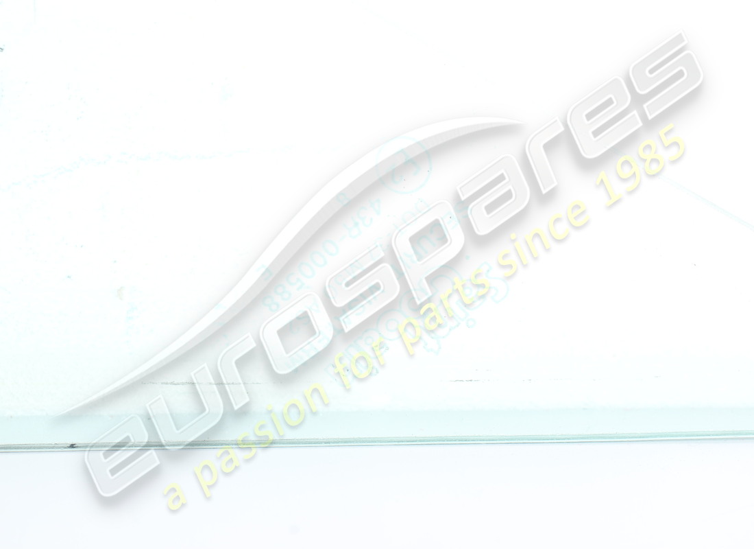 used ferrari rh quarter glass gts. part number 62344400 (3)