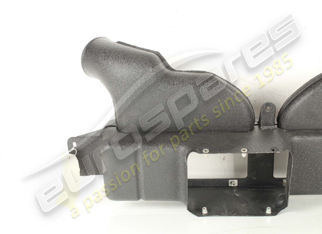 NEW LAMBORGHINI AIR CLEANER BOX. PART NUMBER 07L133839A (5) new lamborghini air cleaner box. part number 07l133839a (5)