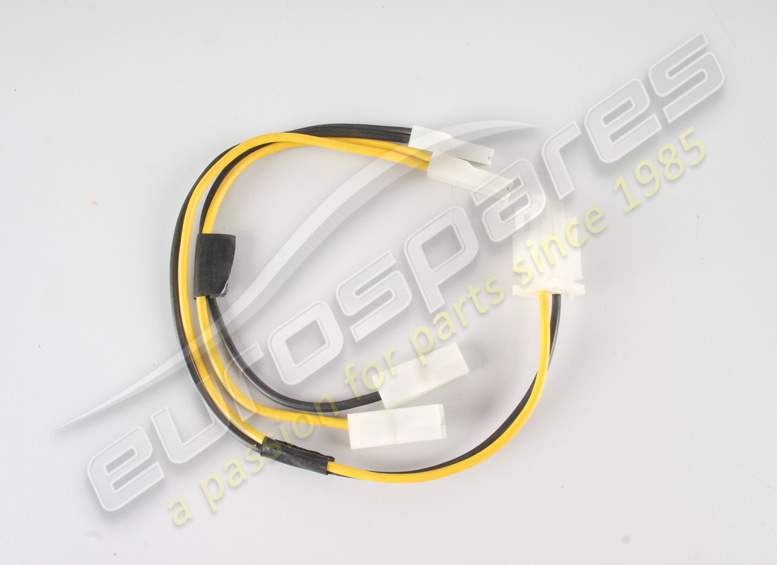 NEW FERRARI CABLE FOR TUNNEL LAMP. PART NUMBER 124376 (1) new ferrari cable for tunnel lamp. part number 124376 (1)