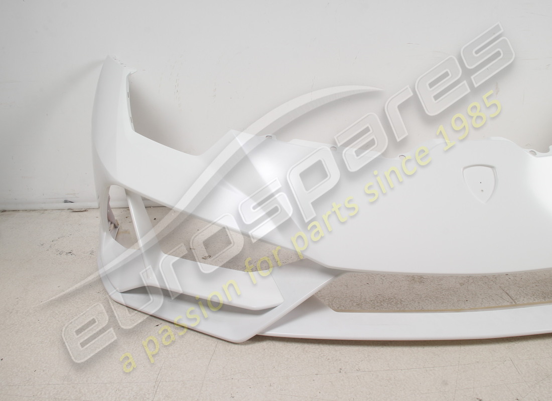 NEW LAMBORGHINI BUMPER. PART NUMBER 4T0807103L (2) new lamborghini bumper. part number 4t0807103l (2)