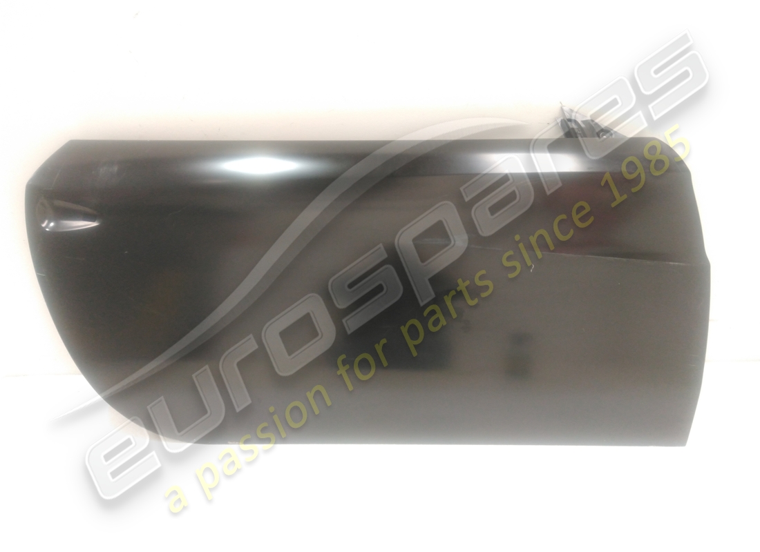 NEW FERRARI COMPLETE RH LATERAL DOOR. PART NUMBER 83207711 (1) new ferrari complete rh lateral door. part number 83207711 (1)