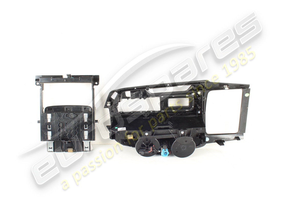 used maserati tunnel glove compartment bla. part number 673011000 (5)