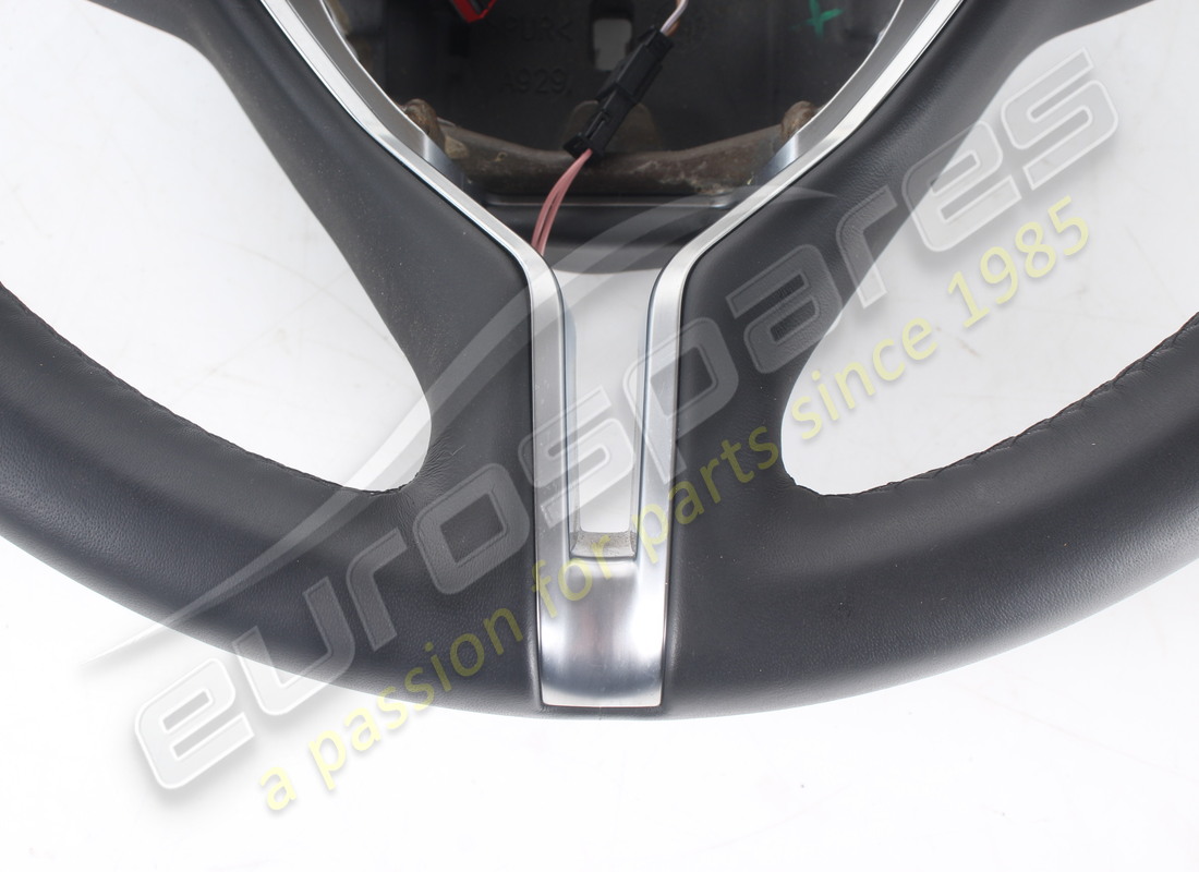 used maserati s. wheel black. part number 670018683 (5)