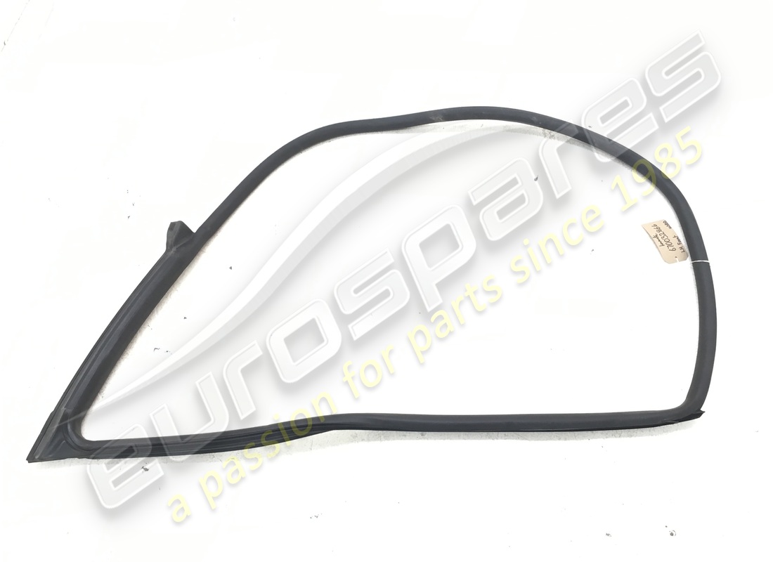 USED Maserati LH REAR DOOR GLASS SCRAPER G . PART NUMBER 670032886 (1)