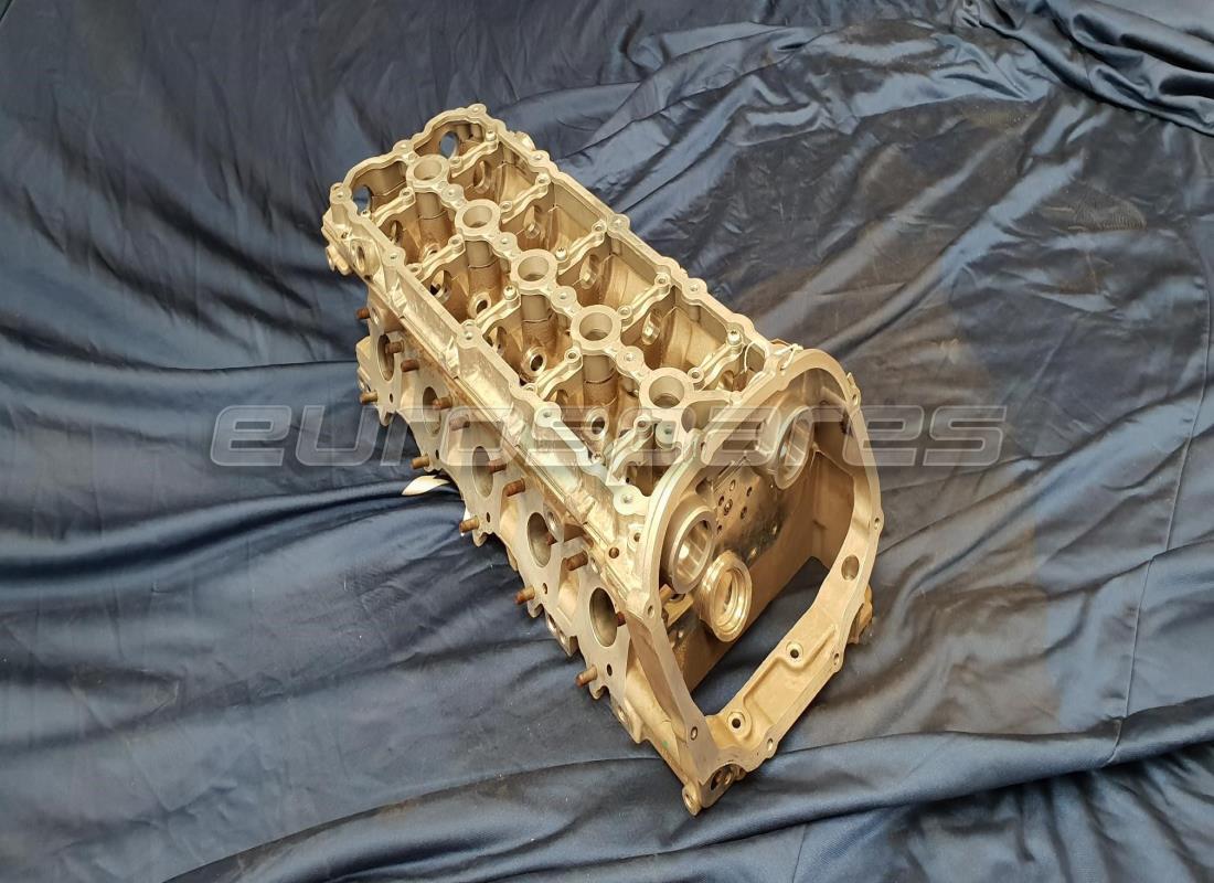 RECONDITIONED LAMBORGHINI CYLINDER HEAD, ASSEMBLY. PART NUMBER 07L103063AA (1) reconditioned lamborghini cylinder head, assembly. part number 07l103063aa (1)